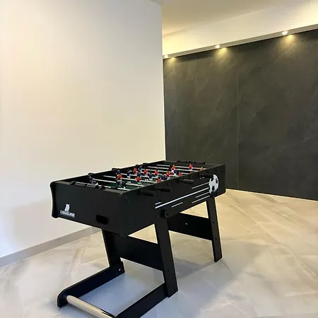 Luxury Michelle אורביץ